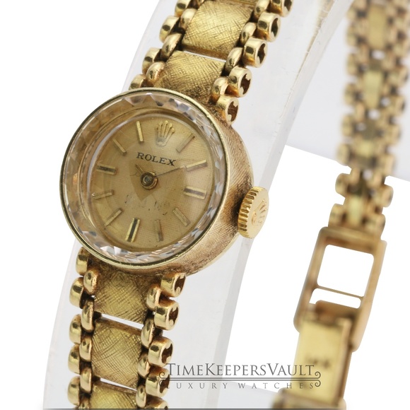 Vintage Rolex 14K Yellow Gold 15mm Watch - Picture 1 of 6